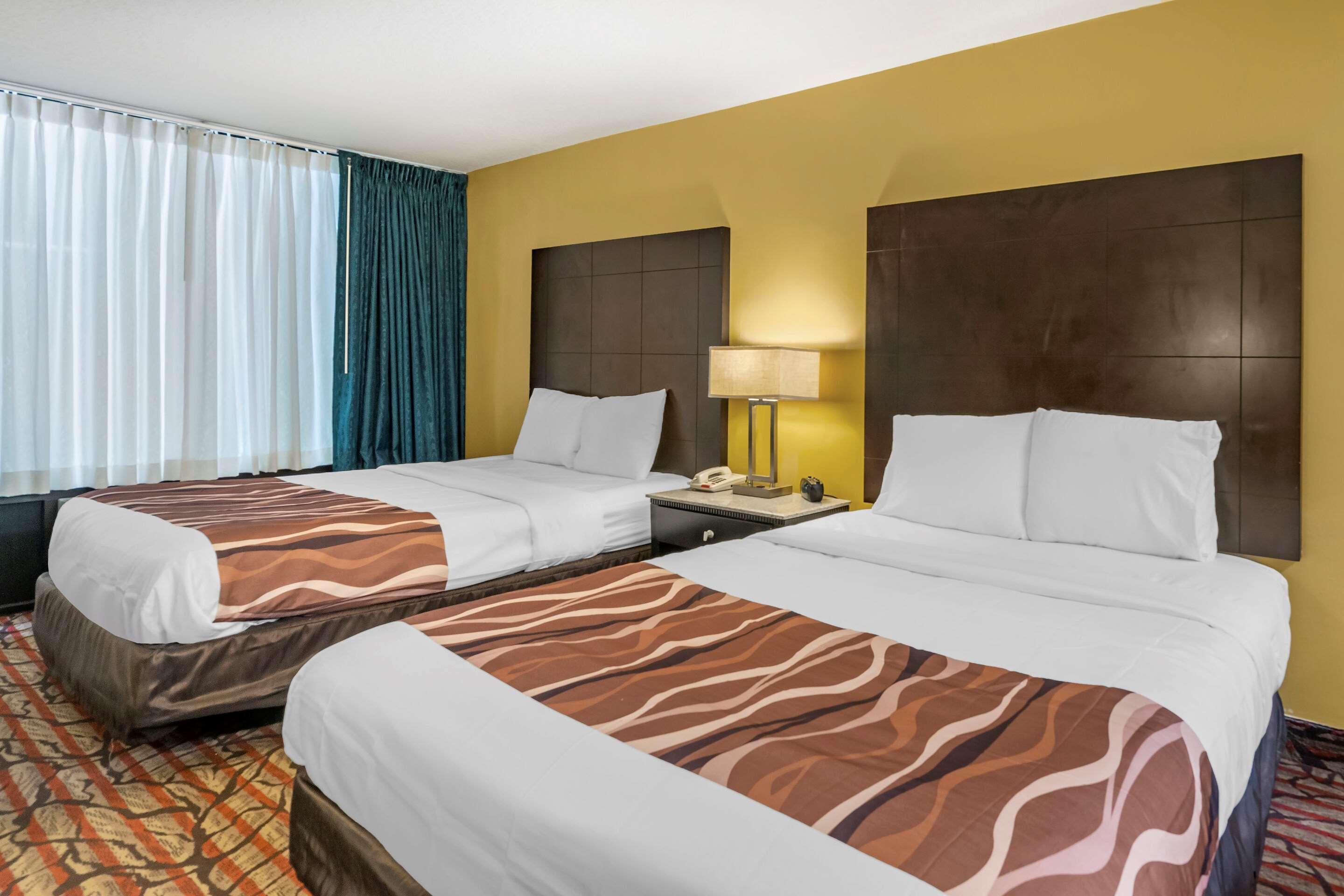 Rodeway Inn Central Clearwater Beach Exteriör bild